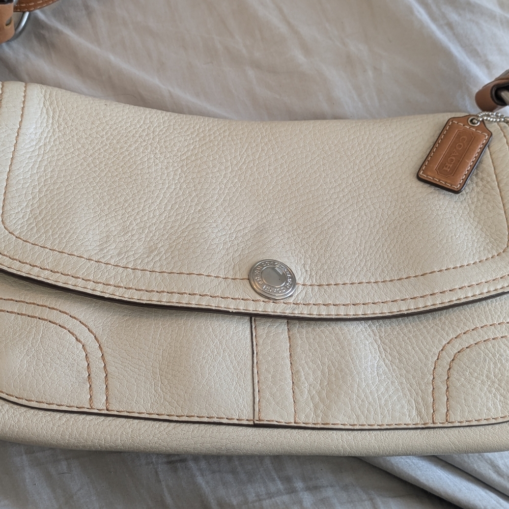 Coach Chelsea flap pebble leather 12336 cream color